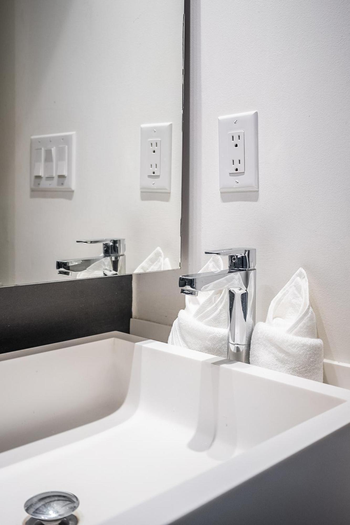 Globalstay Fabulous Toronto Condo Buitenkant foto